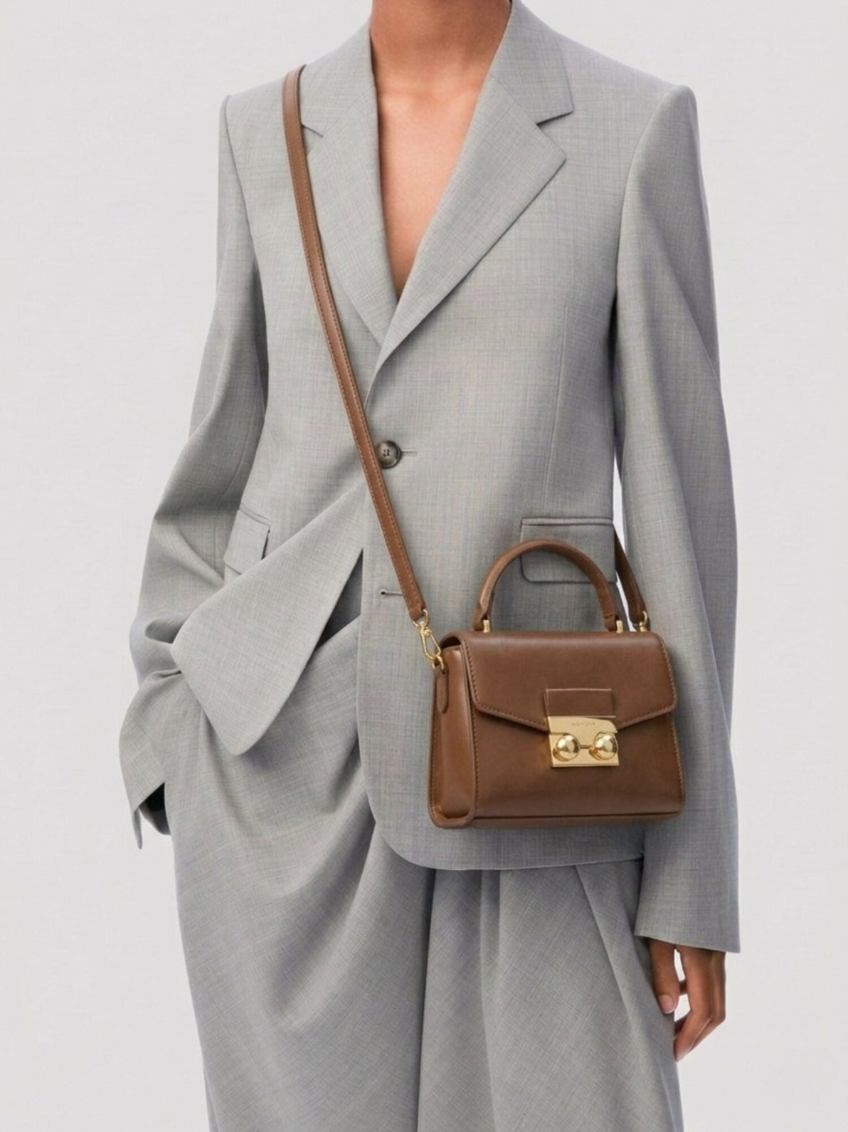 Alvio  Hand / Sling Bag For Women